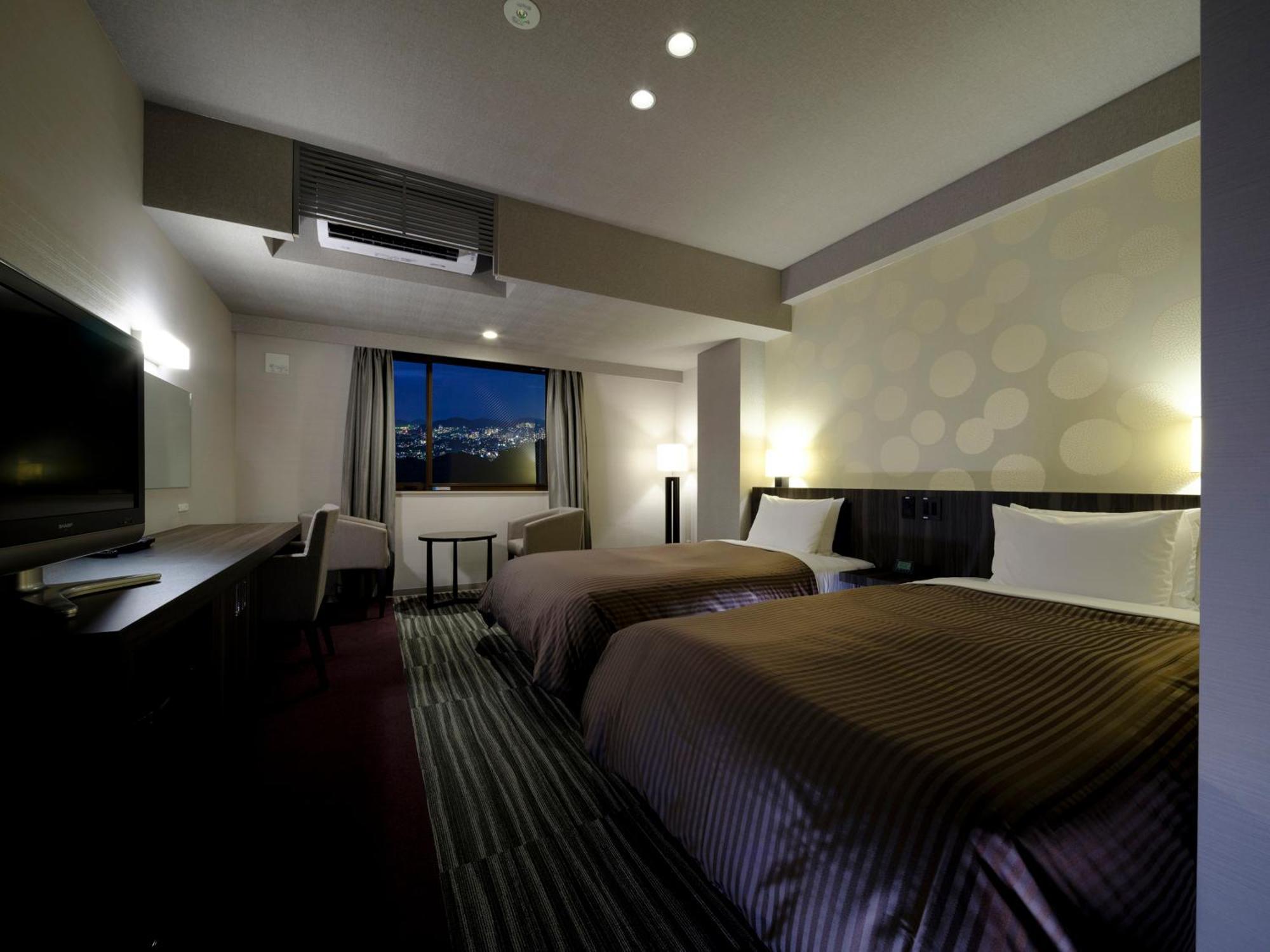 Inasayama Kanko Hotel Nagasaki Exterior photo