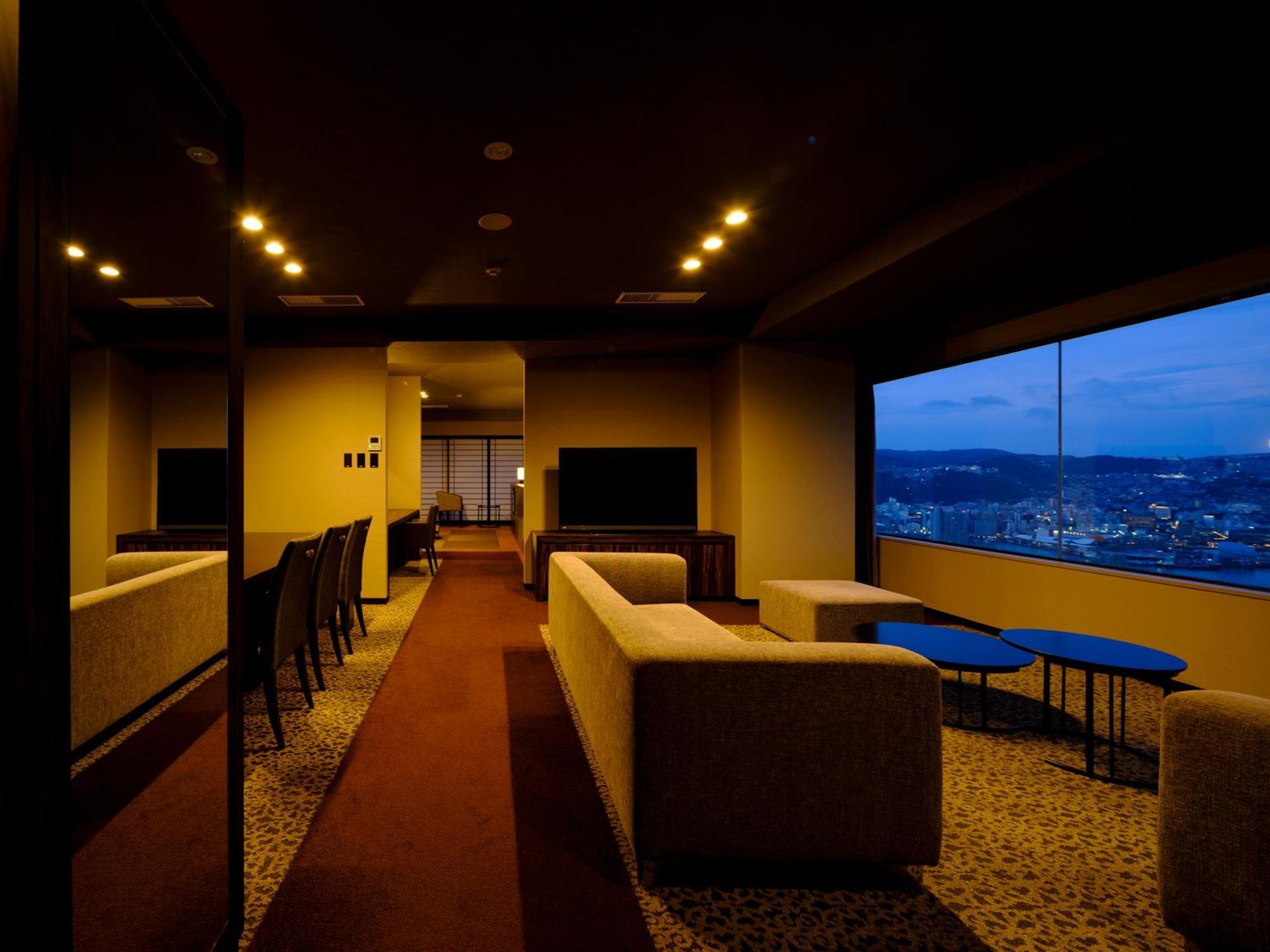 Inasayama Kanko Hotel Nagasaki Exterior photo